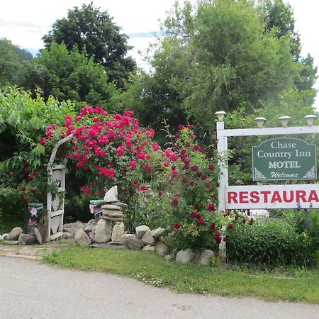 Chase Country Inn Extérieur photo