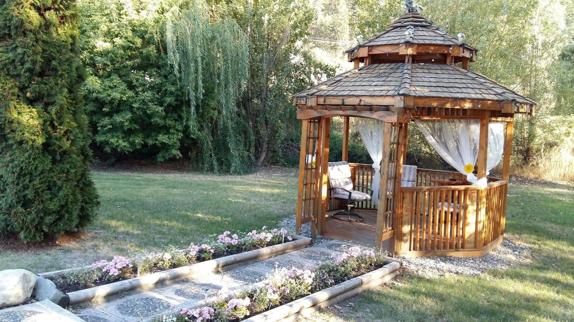 Chase Country Inn Extérieur photo